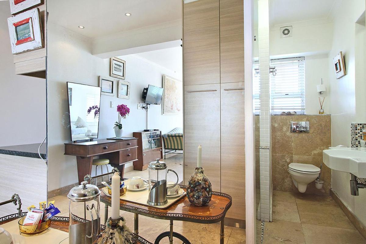 Dolphin Bay Studio With Sea Views Kapstadt Exterior foto