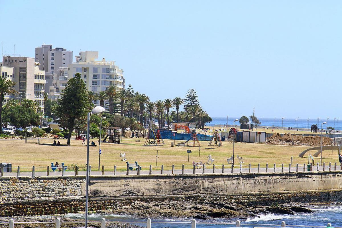 Dolphin Bay Studio With Sea Views Kapstadt Exterior foto